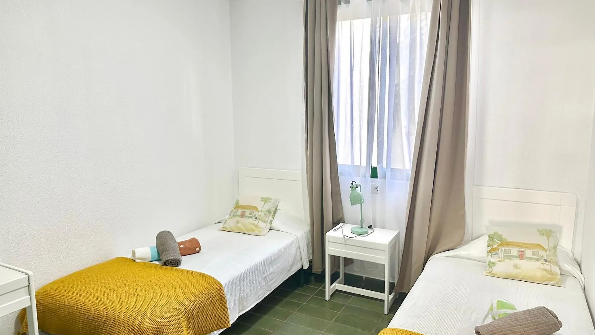 1The Best Location - Las Americas & Parking Playa de las Américas Spanien